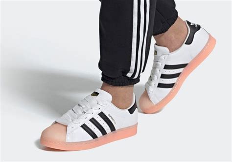 kan je bij de adidas supstar da zool euit halern|Wat de adidas Superstar een classic maakt .